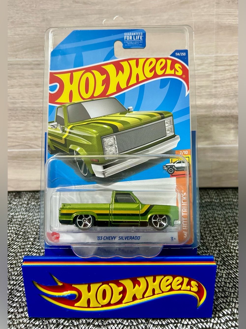 Hot Wheels 83 Chevy Silverado